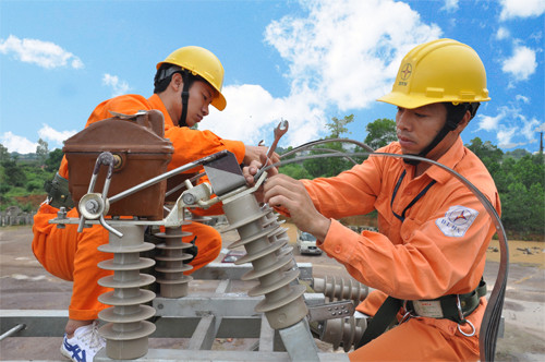 Năm 2012, EVN đạt doanh thu gần 150 nghìn tỷ đồng