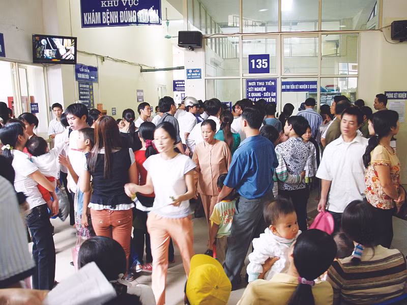 Trời nắng nóng, trẻ em dễ mắc bệnh