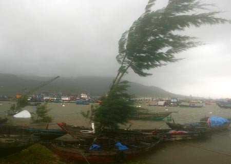 Bão số 2 gây mưa lớn ở Bắc bộ