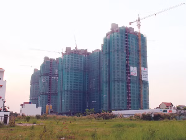 Dự báo, sẽ có làn sóng đại hạ giá bất động sản