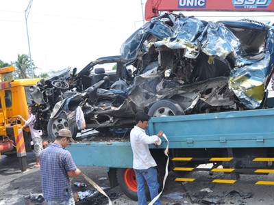 Khởi tố lái xe gây tai nạn 10 người thương vong
