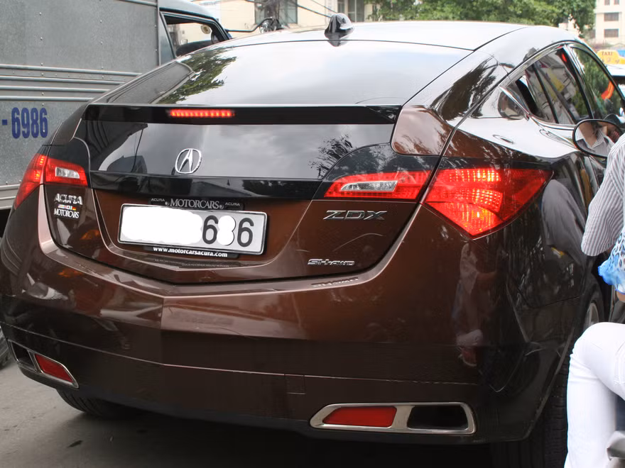 Chiếc Acura được gia đình giao cho Đ.V.N lên Hà Nội thi đại học . Ảnh: Minh Đức