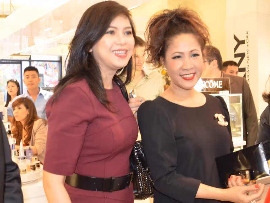 "Bạn gái" một thời của Lê Công Tuấn Anh bất ngờ xuất hiện