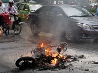 Phát hiện mẫu xăng bất thường