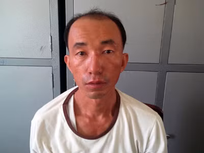Bắt chàng rể đưa 2 ‘cave’ về nhà rồi chém bố vợ