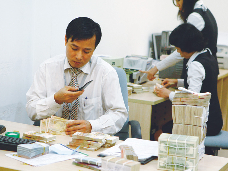 Bội chi ngân sách đã vượt xa tốc độ tăng trưởng GDP. Ảnh: Hồng Vĩnh