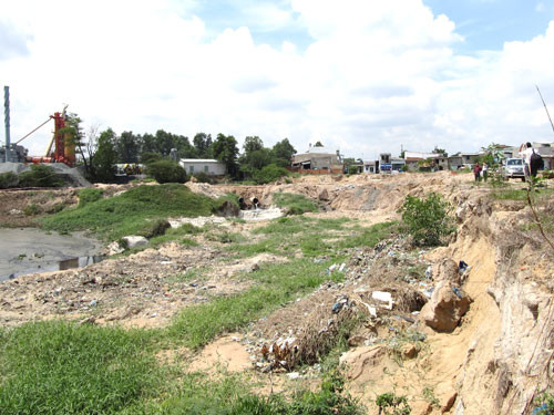 Nhà đầu tư ồ ạt tháo chạy khỏi các dự án ‘rùa’