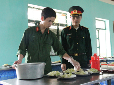 Anh nuôi của 700 chiến sĩ