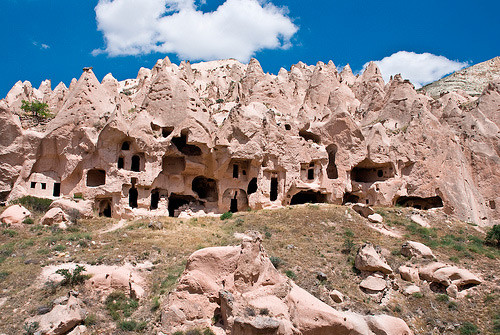 Kỳ thú thung lũng đá cổ tích