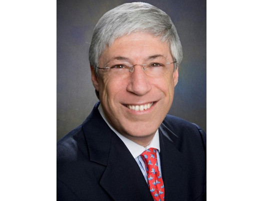 Kiếm lợi nhuận từ mục đích cộng đồng