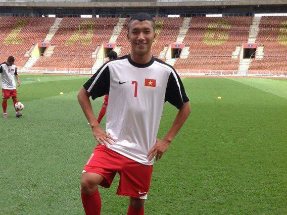 Bùng nổ cầu thủ Việt xuất ngoại