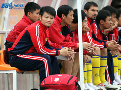 Văn Quyến trở lại, Công Vinh án treo cả đời?