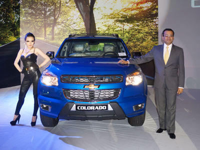 Chevrolet Colorado: 729 triệu cho động cơ 2.8L