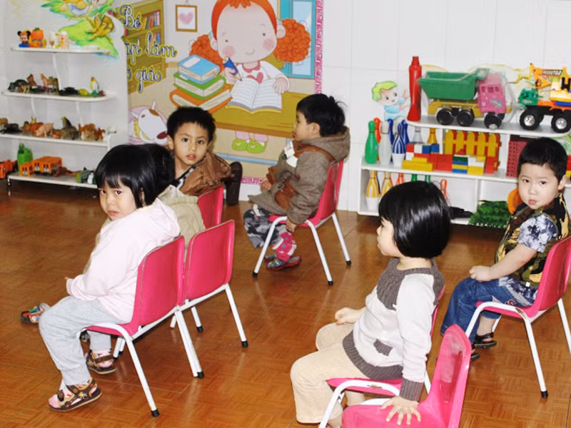Ngưng lớp học có trẻ chết do tay chân miệng