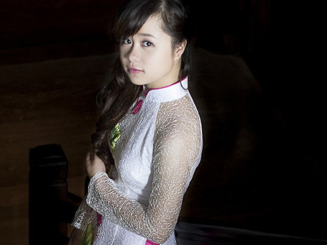 Nữ cán bộ Đoàn 9X xinh đẹp, học giỏi HV Tài chính