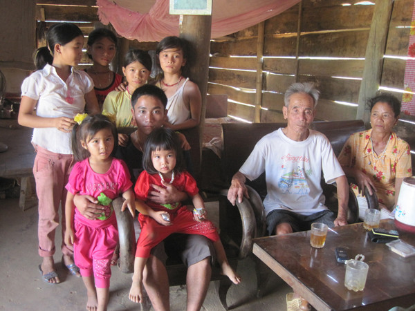 Ba ngày bị giam trong chuồng dê