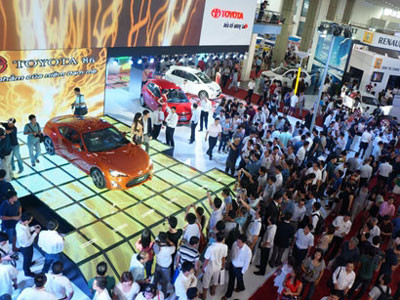 Chính phủ yêu cầu định hướng lại ngành ô tô