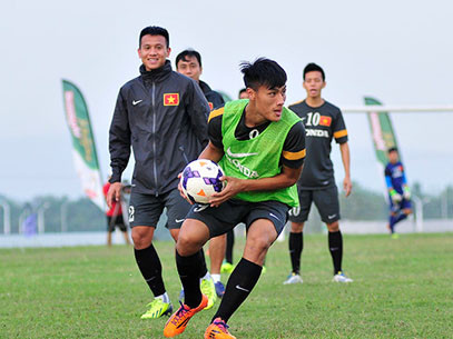 U23 Việt Nam 'ăn mày dĩ vãng'