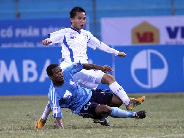 “Con tin” của bầu Kiên