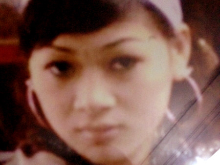 Nước mắt người mẹ có con là 'tú bà' khi mới 17 tuổi