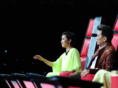 Giọng hát Việt: Giám khảo cũng vào “đường dây” quảng cáo?