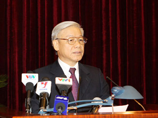 Tập trung xem xét tình hình kinh tế - xã hội