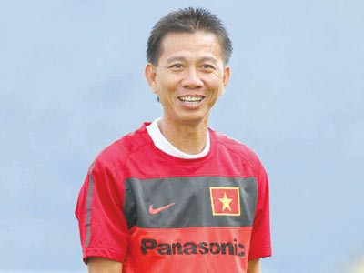 VFF chia rẽ vì ghế HLV trưởng ĐTVN