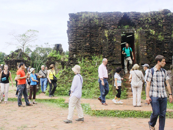 Tháp Mỹ Sơn có nguy cơ sụp đổ