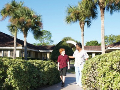 Ánh nắng tự nhiên giúp bệnh nhân lao nhanh hồi phục