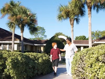 Ánh nắng tự nhiên giúp bệnh nhân lao nhanh hồi phục