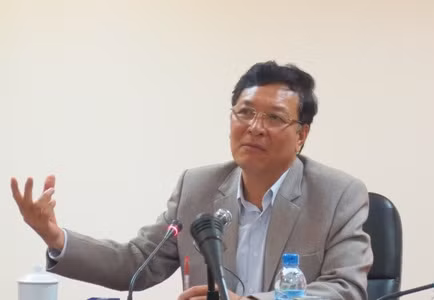 'Thưởng Tết với ngành giáo dục rất khó'