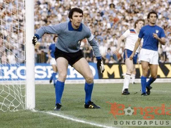 Dino Zoff