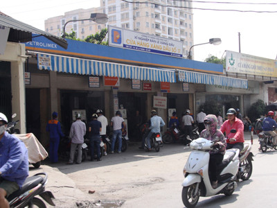 Hà Nội họp HĐND: Nóng chuyện nhà, đất, cây xăng