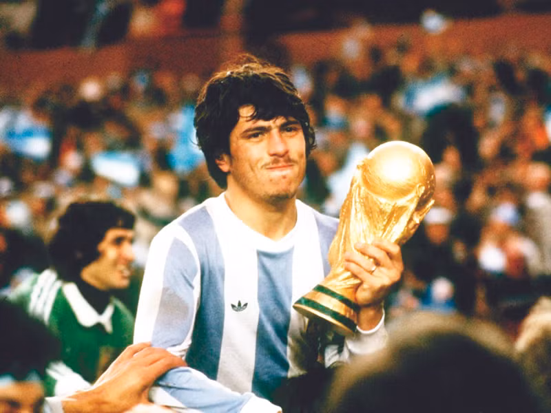 Đội trưởng Daniel Pasarella và chức vô địch World Cup 1978 của Argentina Ảnh: Getty Images