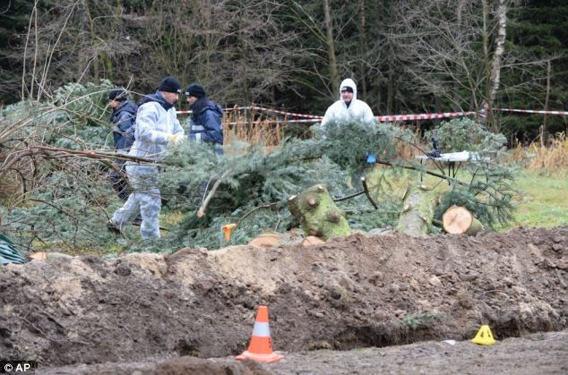Cảnh sát ăn thịt người tình chấn động nước Đức