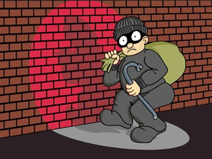 Trộm 'thăm" nhà PGĐ Sở Tài chính rinh két sắt