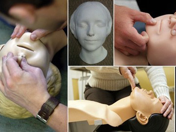 Cô gái được 'hôn' nhiều nhất thế giới