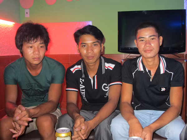 Suýt bị cướp biển thiêu sống