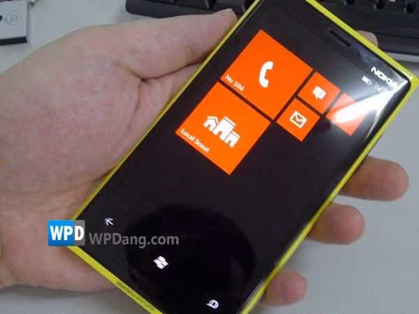Hình ảnh đầu tiên của smartphone Nokia WP8