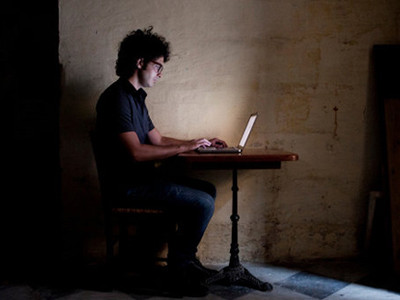 Sôi nổi thị trường 'vũ khí mạng'