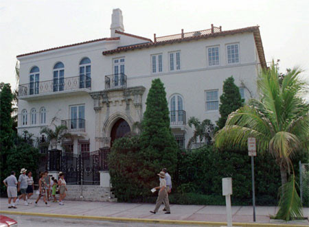 Vẻ lộng lẫy của biệt thự giá 2.600 tỷ đồng