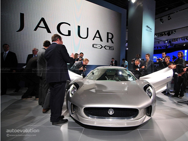 Jaguar C-X75 – Đơn giản, tinh tế và mạnh mẽ