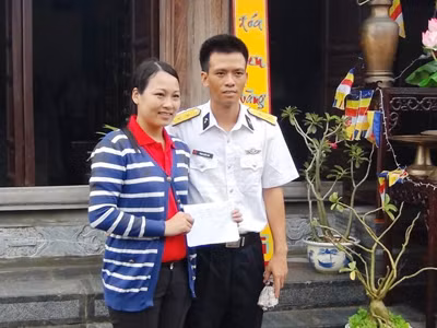 Bài thơ tình vượt đại dương