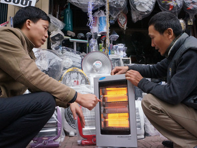 Đổ xô đi sắm đồ chống rét