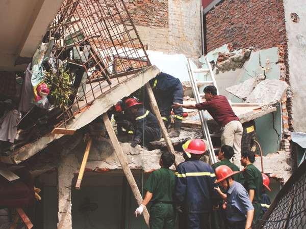 Rò khí gas, bật công tắc điện cũng gây nổ