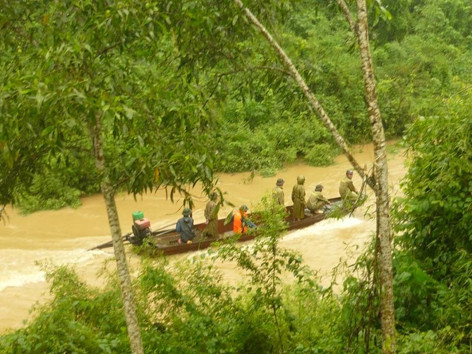 Tin dữ theo mùa lũ dữ