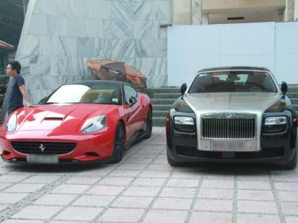 'Siêu xe' chen chúc dự đám cưới tại Hà Nội