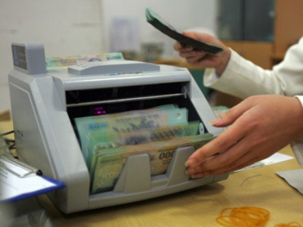 Ngân hàng vay gần 11.000 tỷ đồng 3 ngày sau hạ lãi suất