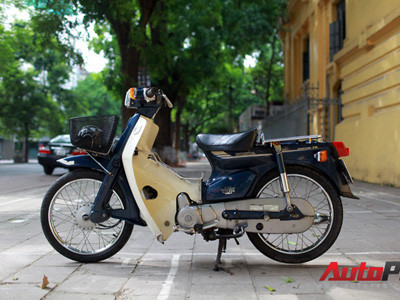 Honda Cub 70 Custom: 'Báu vật' thời xăng tăng giá!