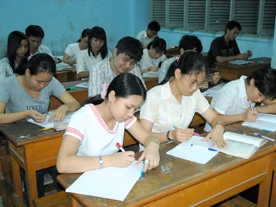 Phụ huynh 'tiếp tay' tham nhũng trong giáo dục